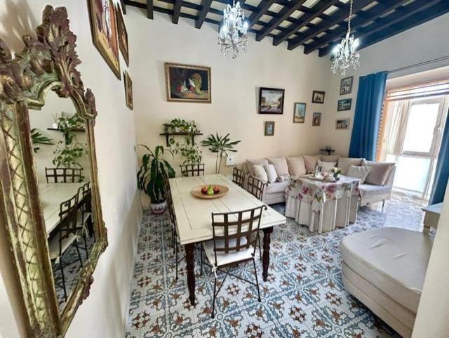 Gatu Casa Lola , " Preferente Mayores De 25 Anos Y Familias " El Puerto de Santa María Zewnętrze zdjęcie